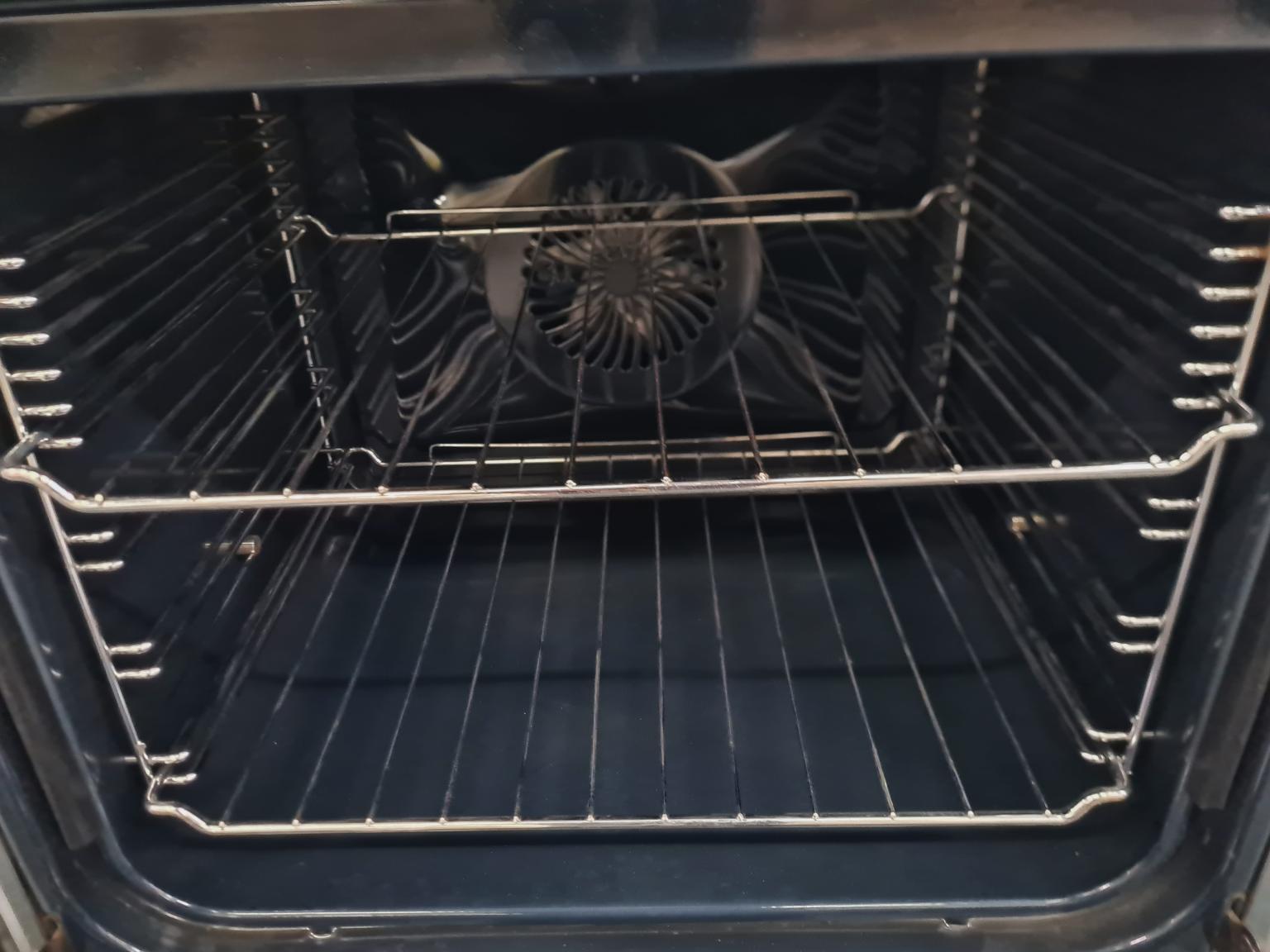 Fisher & Paykel MultiFunction 'Pepper' Freestanding Stove Shop Zone