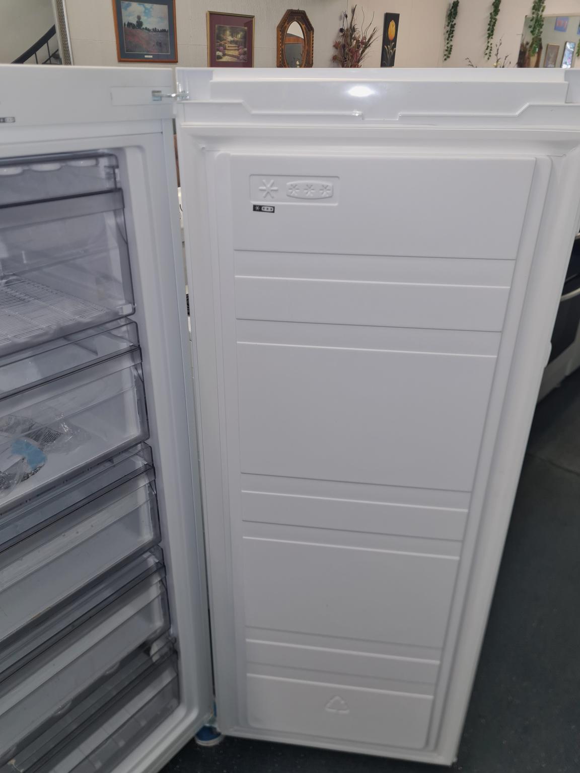 Midea 172L Upright Freezer Shop Zone