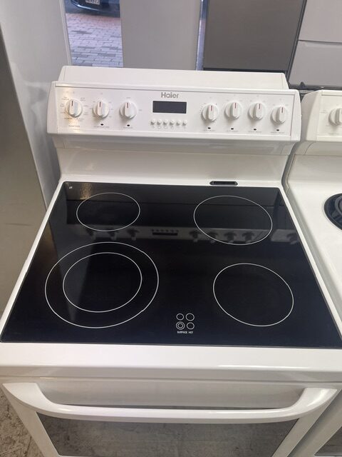Haier top.jpg